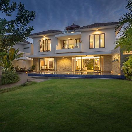 Lucia Villas Nusadua By Nagisa Bali Nusa Dua  Exterior foto