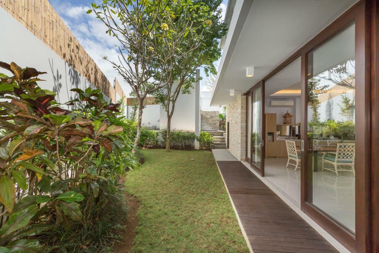 Lucia Villas Nusadua By Nagisa Bali Nusa Dua  Exterior foto